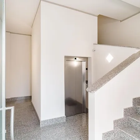 Scaringi Palace B * Trani