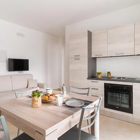 Scaringi Palace B Trani